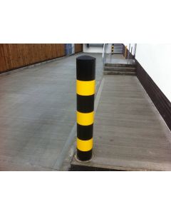 Yellow & Black Bollards