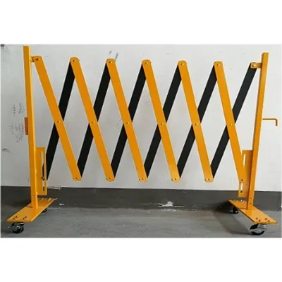 Metal Expanding Barrier - 2800mm x 500mm x 945mm Metal Expanding Barrier - 2800mm x 500mm x 945mm
