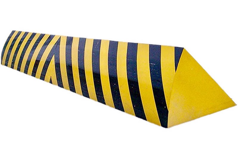 Rising Kerb Barrier